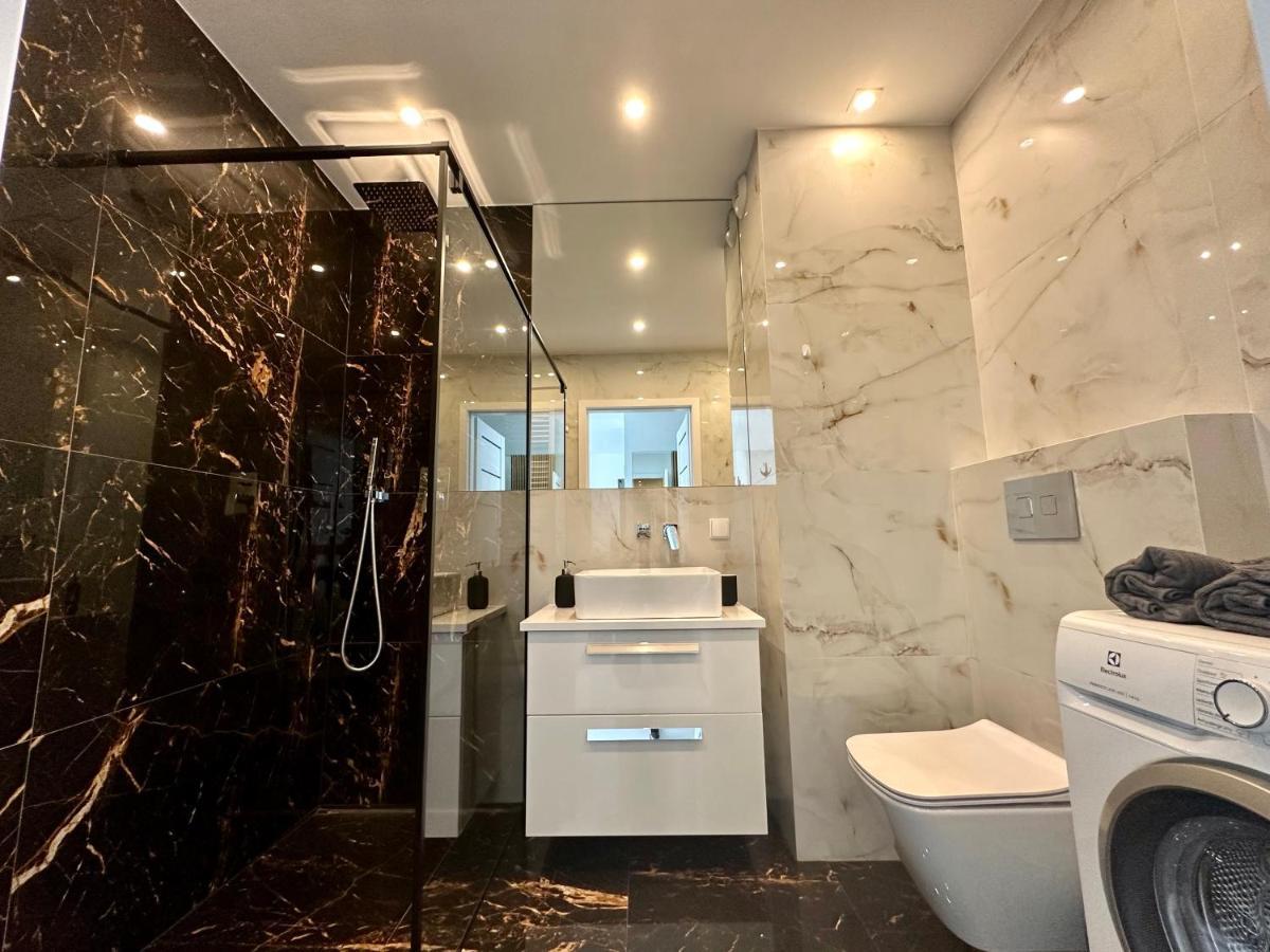 Sdh 4 Radzymin Comfortable Apartment Near Warsaw 外观 照片